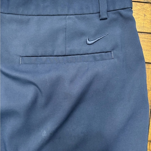Nike Men's Golf Navy Cargo Shorts - Picture 4 of 4